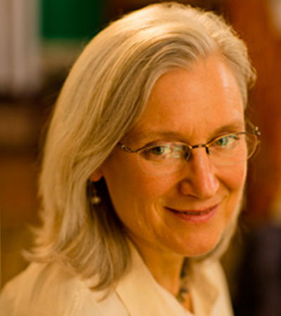 Photo of Laurie Welch ’73